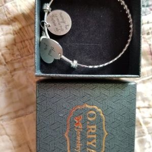 O'Riya Bracelet
